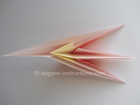 origami-2-unit-flower-step-16