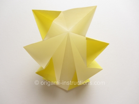 origami-8-petal-flower-step-7