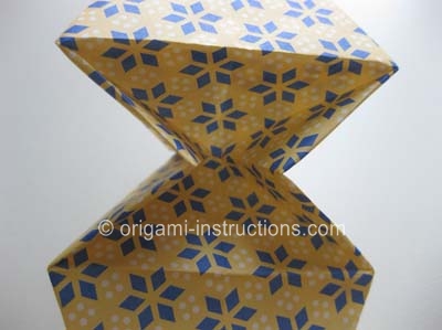 origami-8-pointed-star-step-8