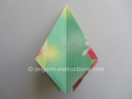 origami-8-pointed-vase-step-1