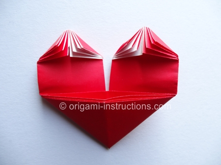 origami-accordion-heart-step-10