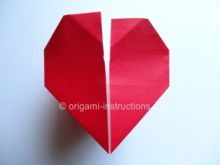 origami-accordion-heart-step-16