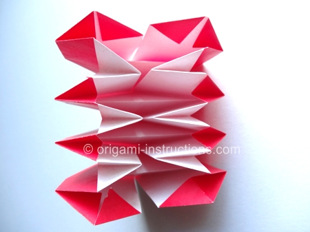 origami-accordion-heart-step-19