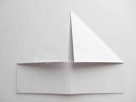 origami-army-cap-step-1