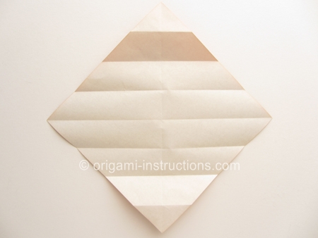 origami-blinking-eye-step-4