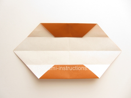 origami-blinking-eye-step-6