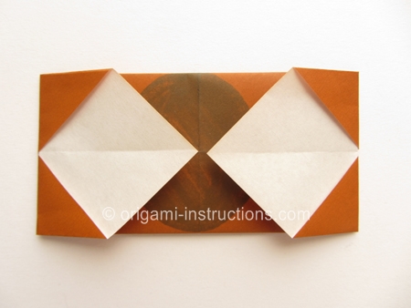 origami-blinking-eye-step-9