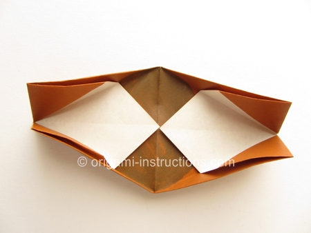 origami-blinking-eye-step-11