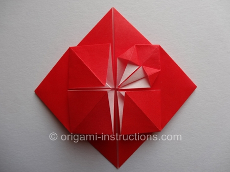 origami-blossom-heart-step-10