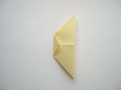 origami-cow-tip of balloon base folded to centerline