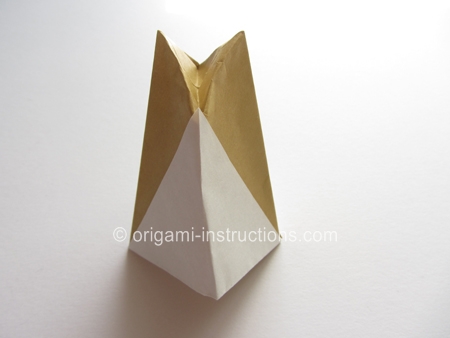 origami-cowboy-hat-step-10