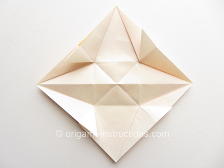 origami-dahlia-step-11
