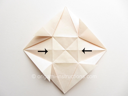 origami-dahlia-step-13