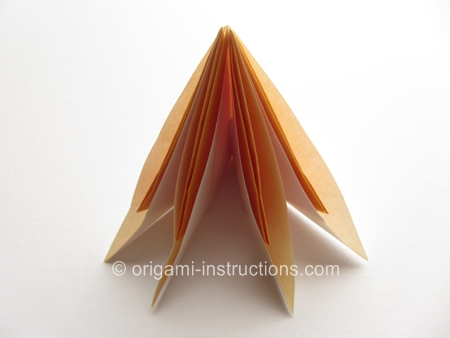 origami-dahlia-step-14