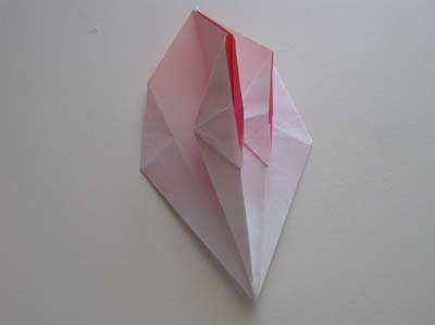 origami-day-lily-step-10