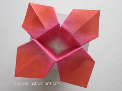complete-origami-day-lily