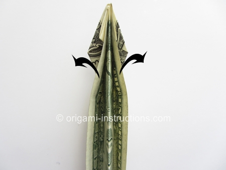 money-origami-sampan-step-9