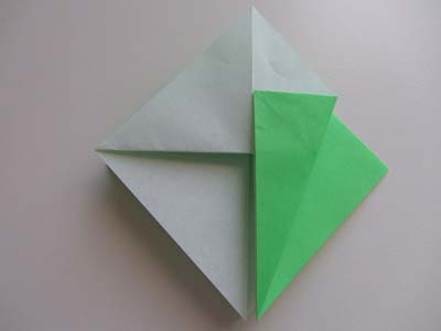 origami-dragon-head-step-3