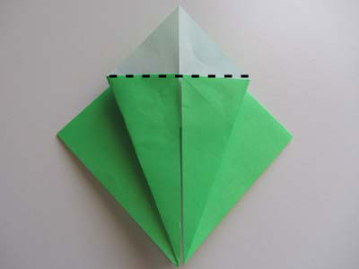 origami-dragon-head-step-4