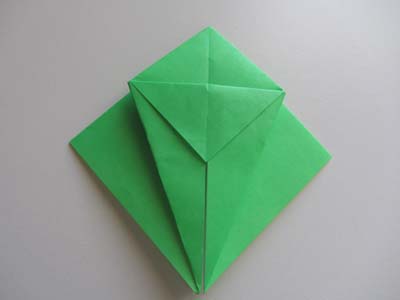 origami-dragon-head-step-4