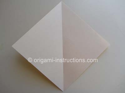 easy-origami-chick-step-1