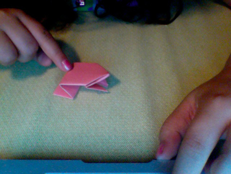 easy-origami-jumping-frog