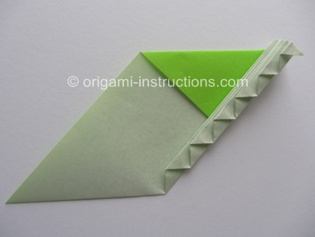 easy-origami-leaf-step-6