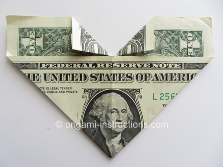 easy-money-origami-heart-step-5