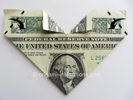 easy-money-origami-heart-step-6