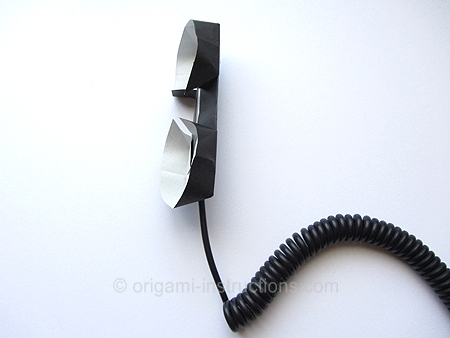 easy-origami-phone-receiver