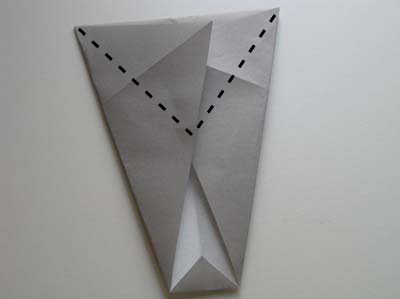 origami-elephant-head-and-body-step-4