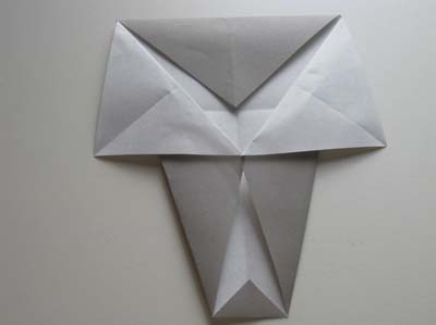 origami-elephant-head-and-body-step-4