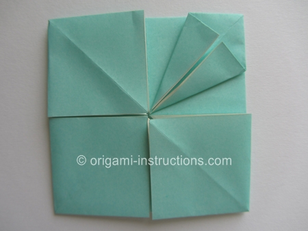 origami-flower-coaster-step-2