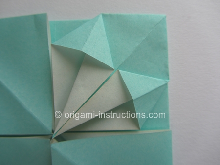 origami-flower-coaster-step-3