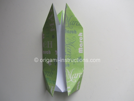 origami-four-leaf-clover-step-4