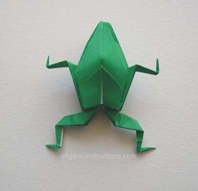 completed origami frog
