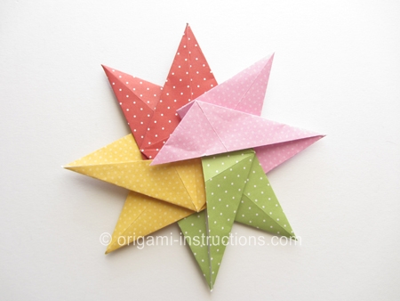 origami-fuse-8-pointed-star-step-17