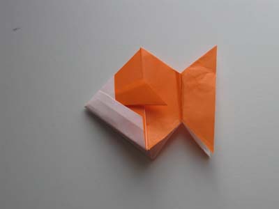 origami-goldfish-step-5