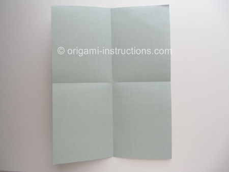 origami-knights-helmet-step-1