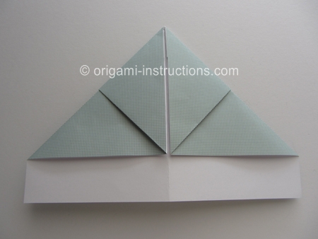 origami-knights-helmet-step-11