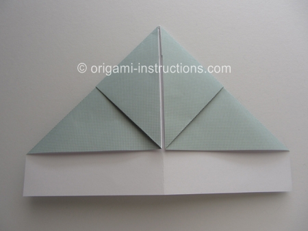 origami-knights-helmet-step-11