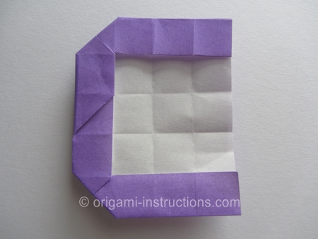origami-letter-c-step-10