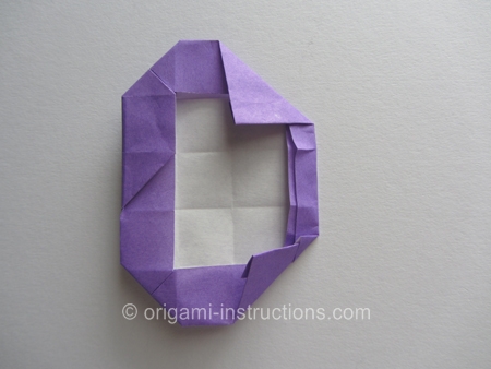 origami-letter-c-step-12