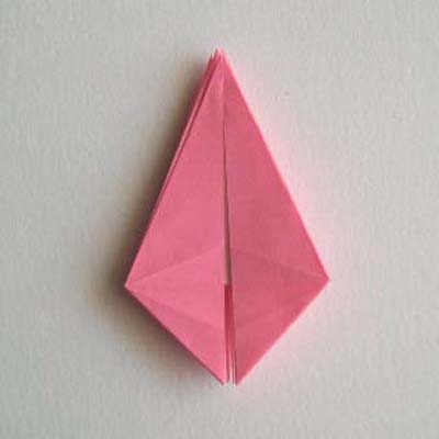 Lily kwiat origami diagramy 13 zdjęcia