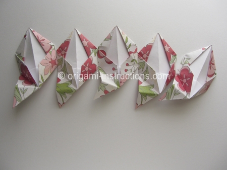 origami-modular-5-petal-flower-step-14