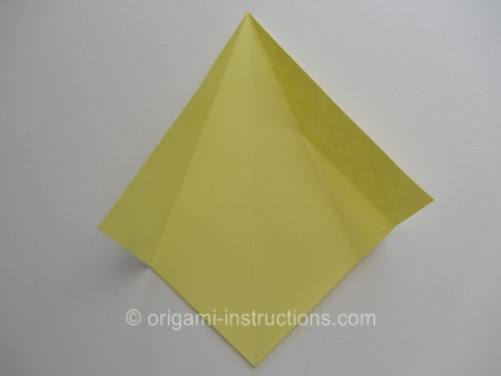 origami-modular-6-pointed-star-step-3