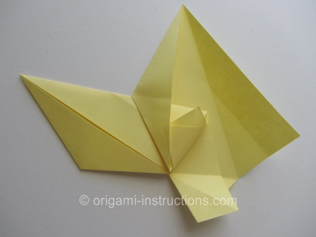 origami-modular-6-pointed-star-step-12