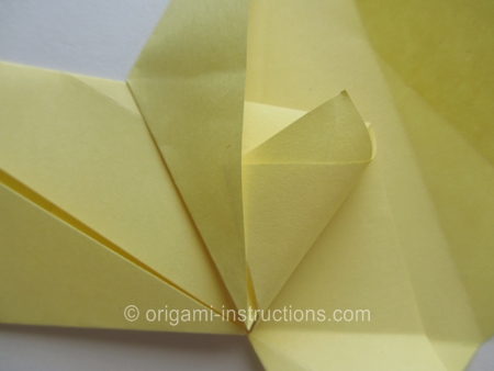origami-modular-6-pointed-star-step-12