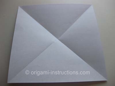 origami-modular-8-pointed-star-step-1