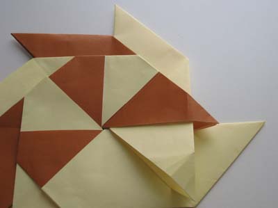modular-origami-pinwheel-step-16